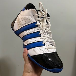 Vintage Adidas Men’s Sneakers